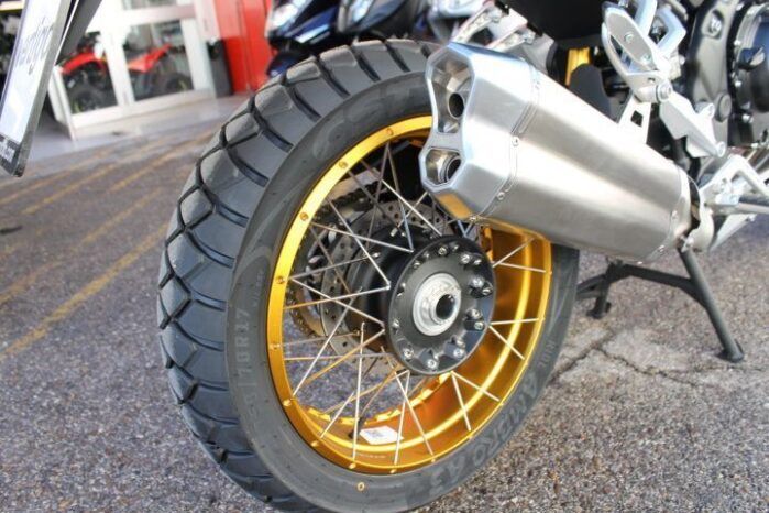 
								MITT TT 555 full									