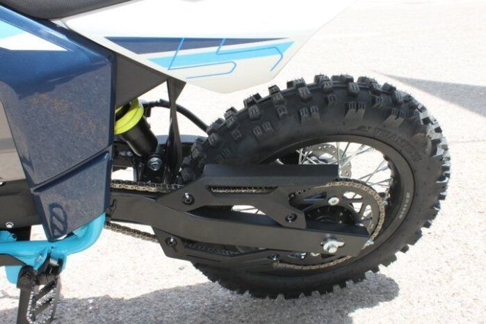 
								CFMOTO CX-5E YOUTH E-MX full									