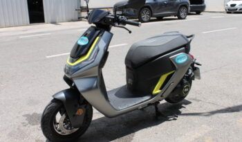 
									ZEEHO AE6 + 2 BATERIAS full								