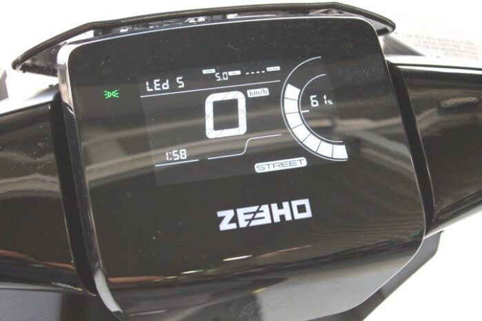 
								ZEEHO AE6 + 2 BATERIAS full									