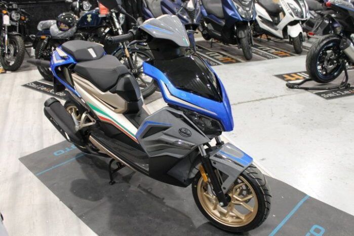 
								F.B MONDIAL IMOLA 125 full									