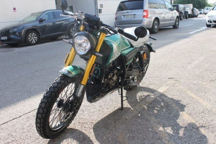 
								F.B MONDIAL HPS 125 ABS full									