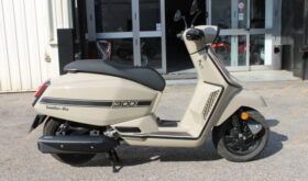 LAMBRETTA X300