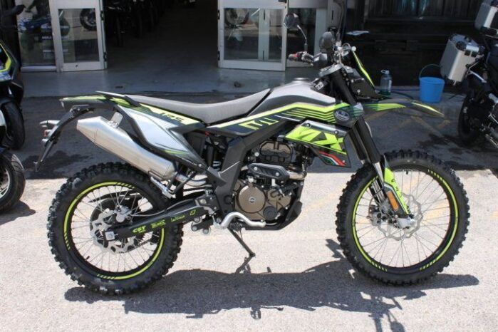 
								F.B MONDIAL SMX ENDURO 125 full									
