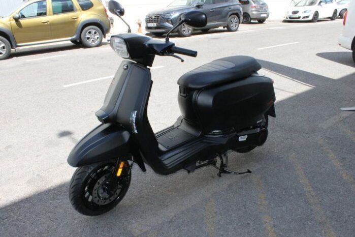 
								LAMBRETTA V125 SPECIAL FLEX full									
