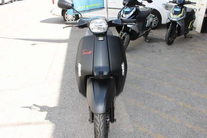 
								LAMBRETTA V125 SPECIAL FLEX full									