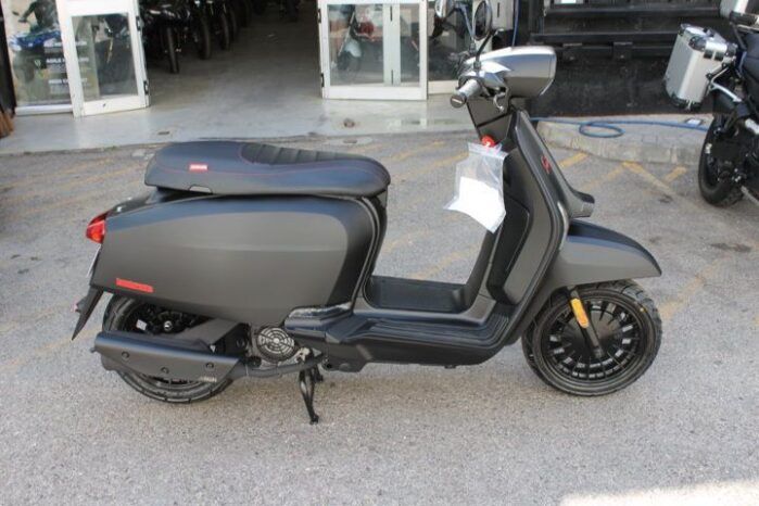 
								LAMBRETTA V125 SPECIAL FLEX full									
