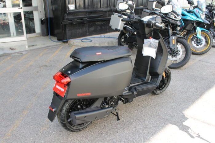 
								LAMBRETTA V125 SPECIAL FLEX full									