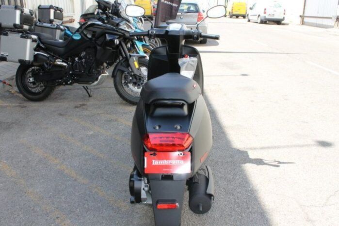 
								LAMBRETTA V125 SPECIAL FLEX full									