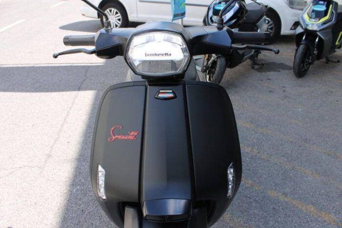 
								LAMBRETTA V125 SPECIAL FLEX full									