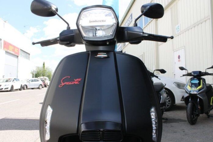 
								LAMBRETTA V125 SPECIAL FLEX full									