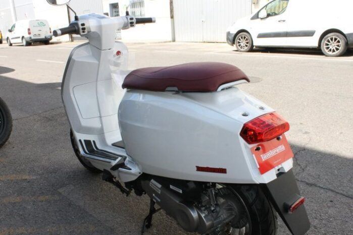 
								LAMBRETTA V50 SPECIAL FLEX full									