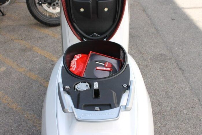 
								LAMBRETTA V50 SPECIAL FLEX full									