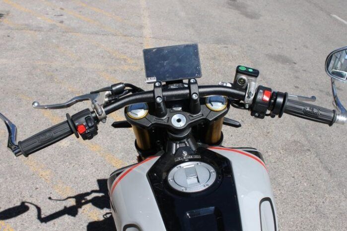 
								F.B MONDIAL HPS 125 ABS full									