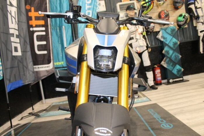 
								F.B MONDIAL PIEGA 125 ABS full									
