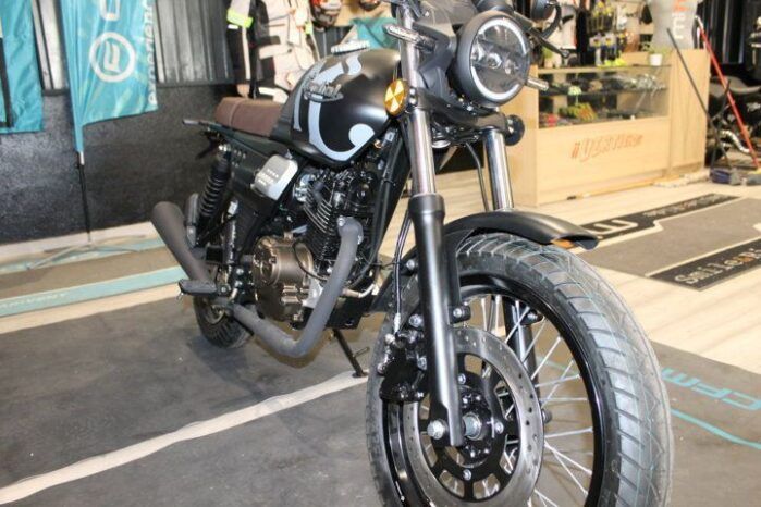 
								F.B MONDIAL SPARTAN 125 full									