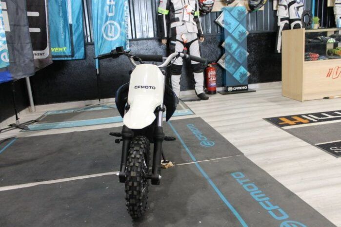 
								CFMOTO CX-2E full									