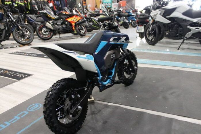 
								CFMOTO CX-2E full									