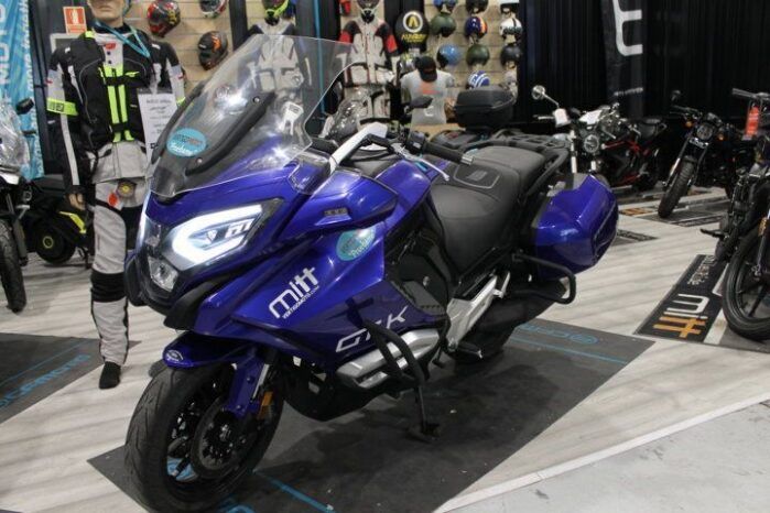 
								MITT GT-K 750 full									