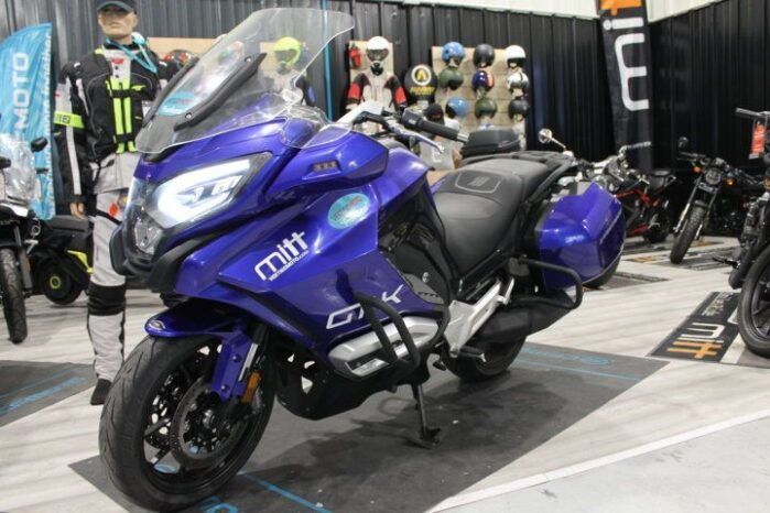 
								MITT GT-K 750 full									