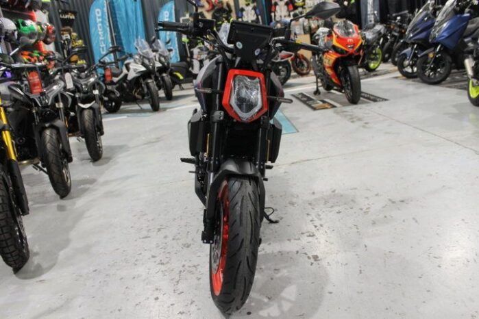 
								MITT NK 125 ABS full									
