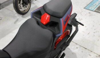 
									MITT NK 125 ABS full								