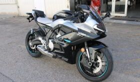 CFMOTO 675 SR-R
