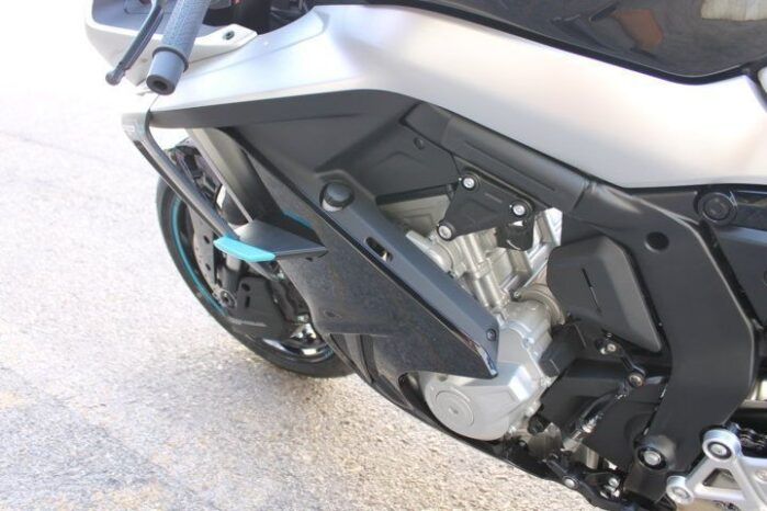 
								CFMOTO 675 SR-R full									