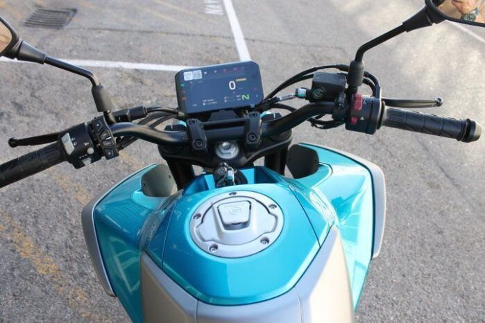 
								CFMOTO 125 NK 2025 full									