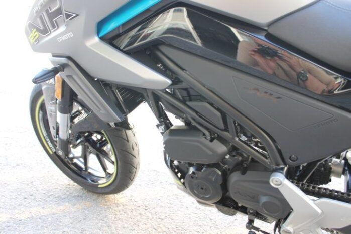 
								CFMOTO 125 NK 2025 full									