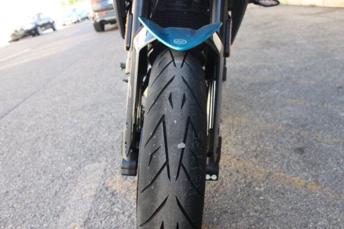 
								CFMOTO 125 NK 2025 full									