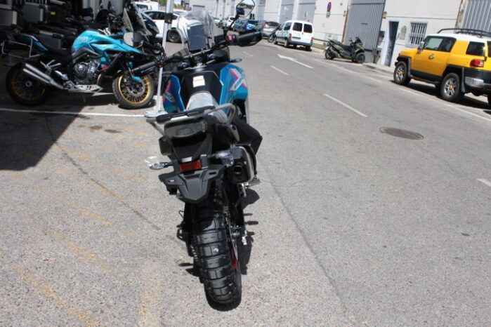 
								CFMOTO 800 MT-X full									