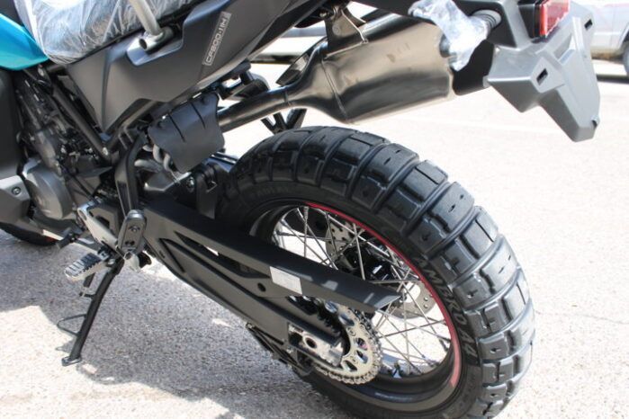
								CFMOTO 800 MT-X full									