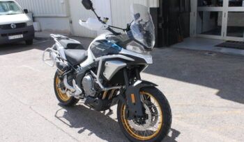 
									CFMOTO 700 MT full								