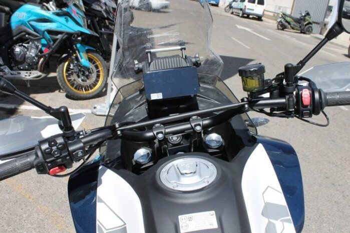 
								CFMOTO 700 MT full									