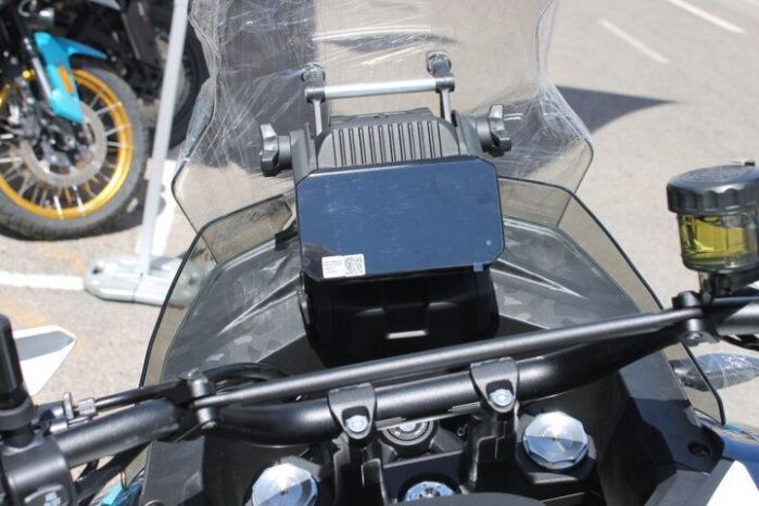
								CFMOTO 700 MT full									