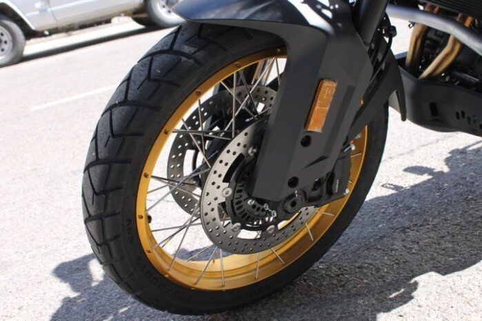 
								CFMOTO 700 MT full									