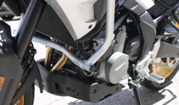 
									CFMOTO 700 MT full								