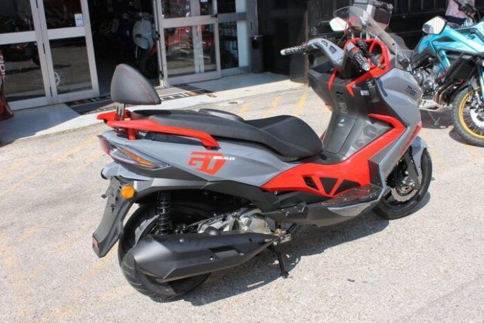 
								MITT 330 GT-MAX full									