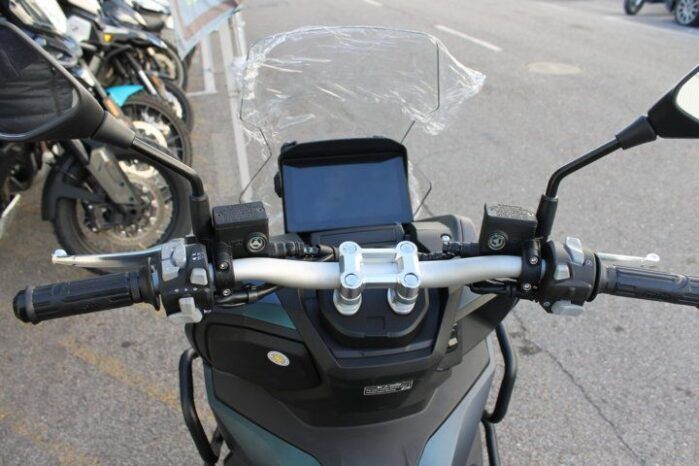 
								MITT ADV XTREME 125 full									