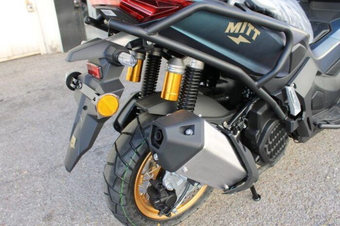 
								MITT ADV XTREME 125 full									