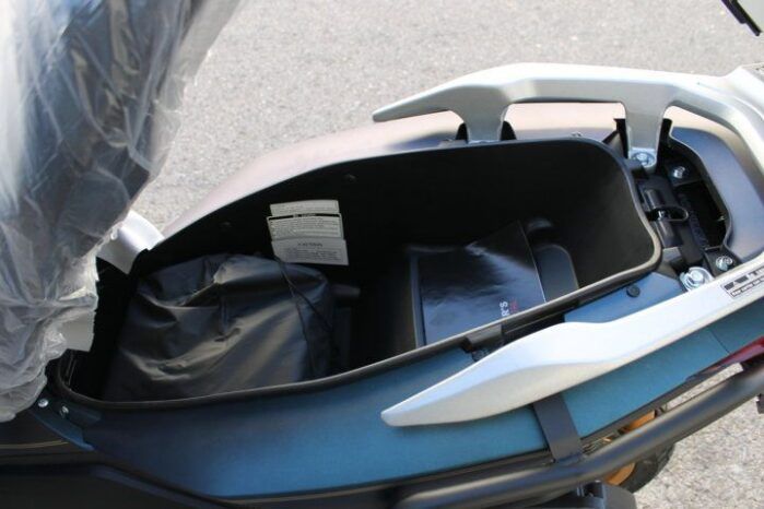 
								MITT ADV XTREME 125 full									
