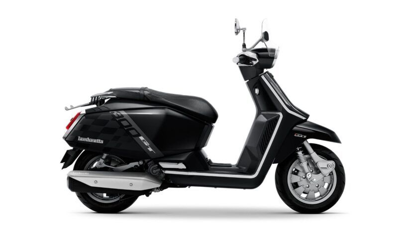 
								LAMBRETTA X300 GT full									