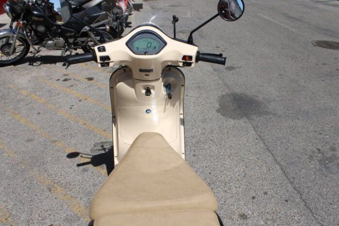 
								MITT 125 RT E5 full									