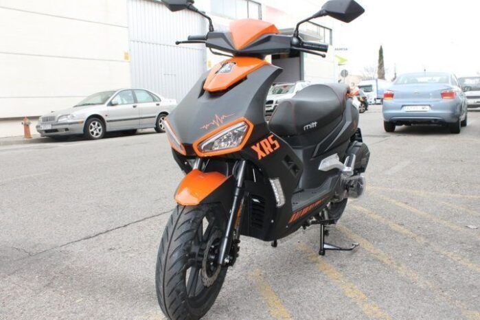 
								MITT XRS 125 E5 full									