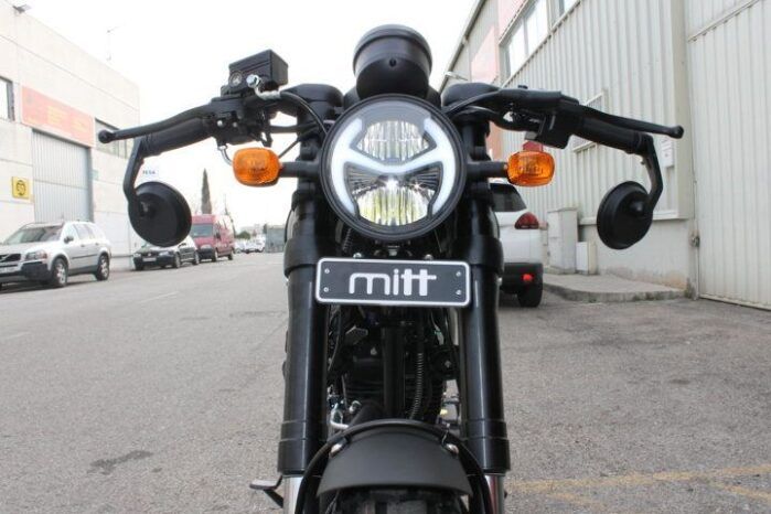 
								MITT LEGEND 125 full									