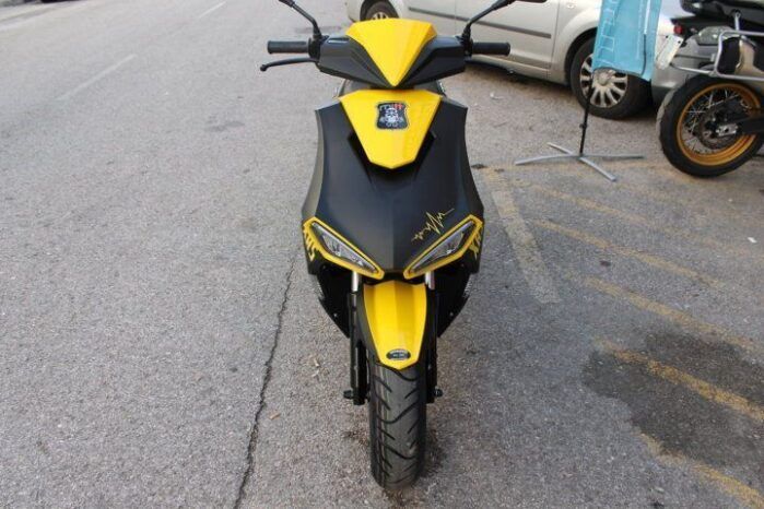 
								MITT XRS 49 full									