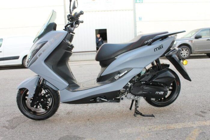 
								MITT LEGRAND 125 full									