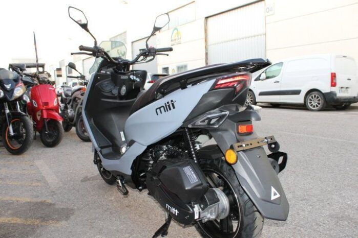 
								MITT LEGRAND 125 full									