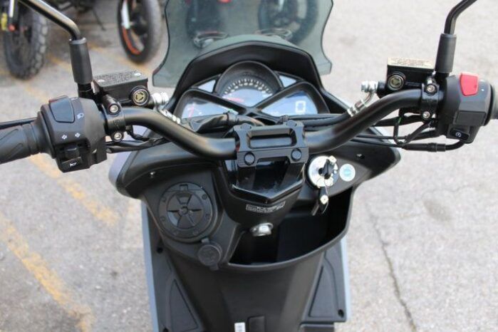 
								MITT LEGRAND 125 full									